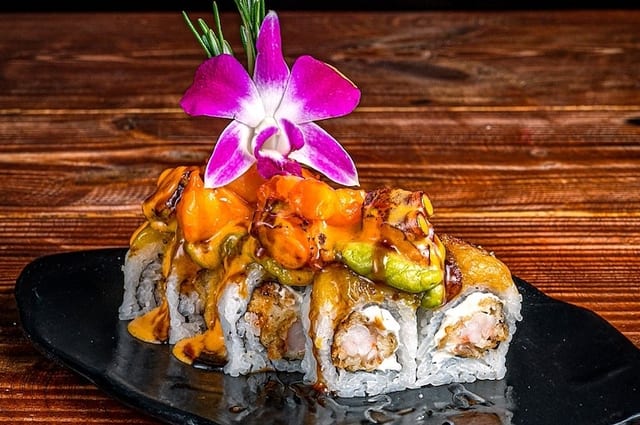 LA PELA ROLL.